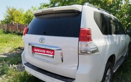 Toyota Land Cruiser Prado 150 рестайлинг 2, 2012 год, 2 432 000 рублей, 4 фотография