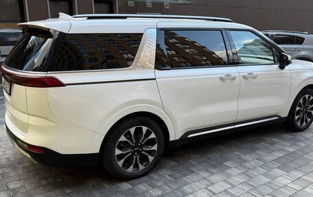 KIA Carnival, 2020 год, 3 700 000 рублей, 5 фотография