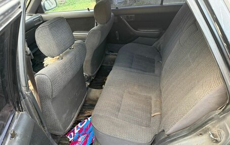 Toyota Carina, 1988 год, 170 000 рублей, 3 фотография