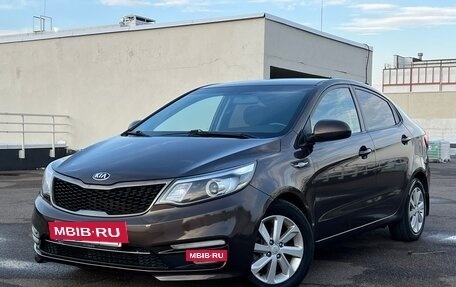 KIA Rio III рестайлинг, 2016 год, 737 000 рублей, 2 фотография