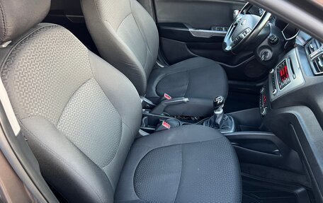 KIA Rio III рестайлинг, 2016 год, 737 000 рублей, 19 фотография