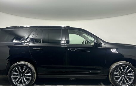 Cadillac Escalade V, 2025 год, 22 990 000 рублей, 3 фотография