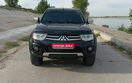 Mitsubishi Pajero Sport II рестайлинг, 2015 год, 2 200 000 рублей, 1 фотография