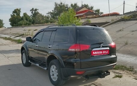 Mitsubishi Pajero Sport II рестайлинг, 2015 год, 2 200 000 рублей, 5 фотография