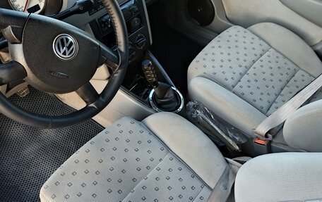 Volkswagen Pointer, 2005 год, 240 000 рублей, 5 фотография