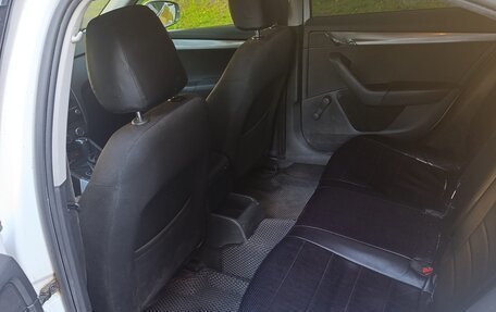 Skoda Octavia, 2017 год, 650 000 рублей, 4 фотография
