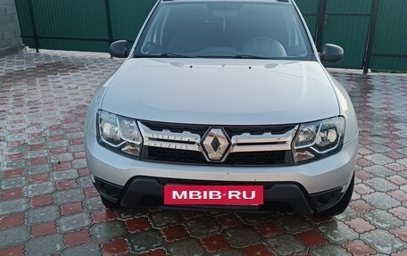 Renault Duster I рестайлинг, 2015 год, 1 050 000 рублей, 4 фотография