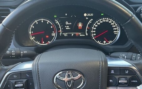 Toyota Land Cruiser, 2021 год, 7 400 000 рублей, 7 фотография