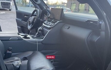 Toyota Land Cruiser, 2021 год, 7 400 000 рублей, 8 фотография