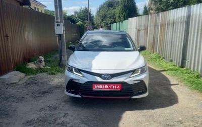 Toyota Camry, 2021 год, 3 200 000 рублей, 1 фотография