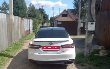 Toyota Camry, 2021 год, 3 200 000 рублей, 3 фотография