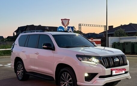 Toyota Land Cruiser Prado 150 рестайлинг 2, 2021 год, 6 800 000 рублей, 4 фотография