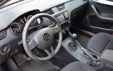 Skoda Octavia, 2020 год, 1 550 000 рублей, 10 фотография