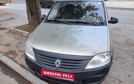 Renault Logan I, 2010 год, 240 000 рублей, 3 фотография