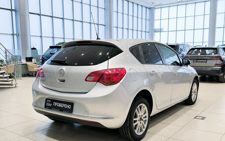 Opel Astra J, 2014 год, 650 000 рублей, 9 фотография