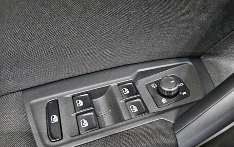Volkswagen Tiguan II, 2017 год, 1 649 000 рублей, 17 фотография