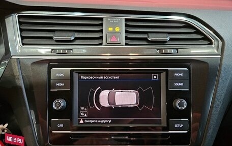 Volkswagen Tiguan II, 2017 год, 1 649 000 рублей, 15 фотография