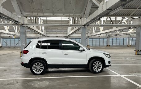 Volkswagen Tiguan I, 2015 год, 2 210 000 рублей, 6 фотография