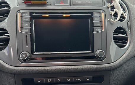 Volkswagen Tiguan I, 2015 год, 2 210 000 рублей, 19 фотография