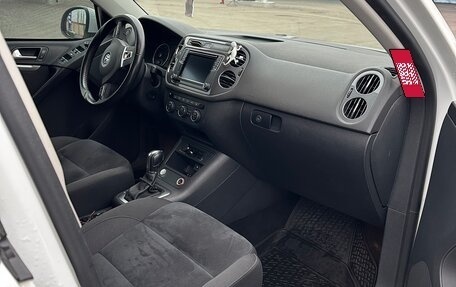 Volkswagen Tiguan I, 2015 год, 2 210 000 рублей, 17 фотография