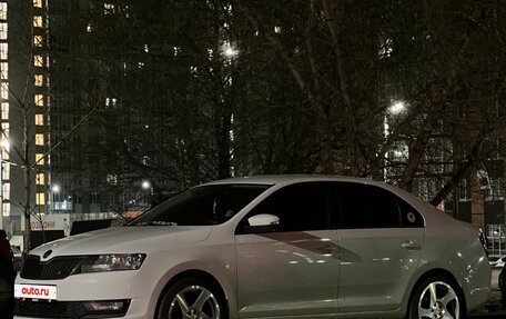 Skoda Rapid I, 2018 год, 1 200 000 рублей, 6 фотография