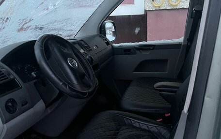 Volkswagen Transporter T5 рестайлинг, 2007 год, 850 000 рублей, 6 фотография