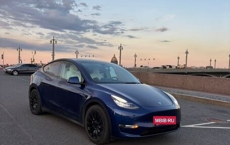 Tesla Model Y I, 2021 год, 3 300 000 рублей, 6 фотография