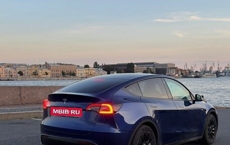 Tesla Model Y I, 2021 год, 3 300 000 рублей, 4 фотография