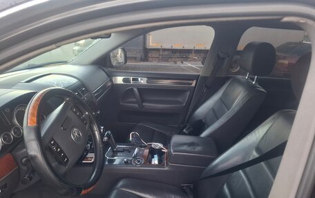 Volkswagen Touareg III, 2006 год, 620 000 рублей, 4 фотография