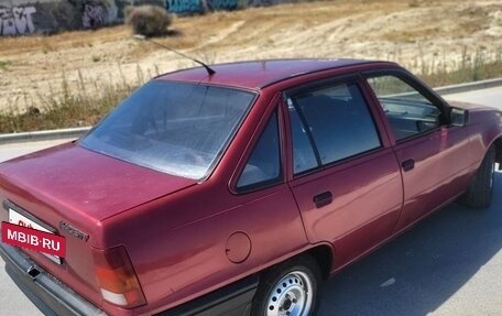 Opel Kadett E рестайлинг, 1988 год, 110 000 рублей, 6 фотография