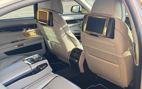 BMW 7 серия, 2012 год, 9 900 000 рублей, 16 фотография
