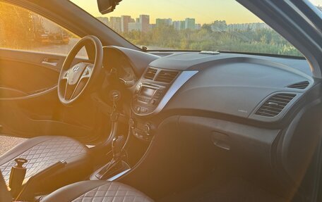 Hyundai Solaris II рестайлинг, 2015 год, 1 050 000 рублей, 7 фотография