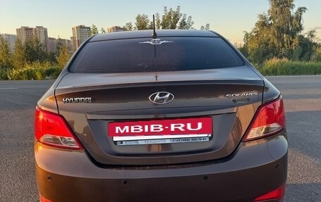Hyundai Solaris II рестайлинг, 2015 год, 1 050 000 рублей, 4 фотография
