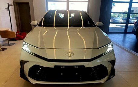 Toyota Camry, 2025 год, 5 050 000 рублей, 2 фотография