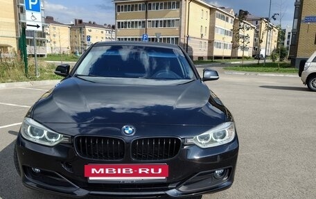 BMW 3 серия, 2012 год, 1 385 000 рублей, 9 фотография