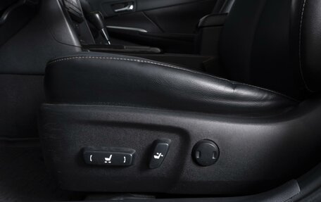 Toyota Camry, 2015 год, 1 879 000 рублей, 20 фотография