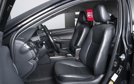 Toyota Camry, 2015 год, 1 879 000 рублей, 10 фотография