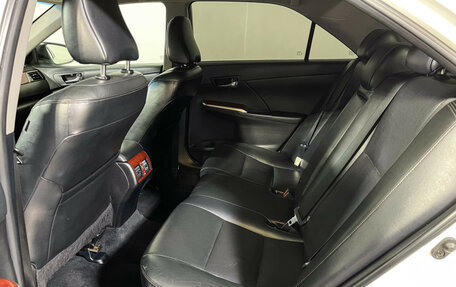Toyota Camry, 2013 год, 1 297 000 рублей, 10 фотография