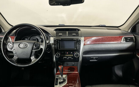 Toyota Camry, 2013 год, 1 297 000 рублей, 12 фотография