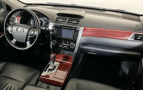 Toyota Camry, 2013 год, 1 297 000 рублей, 9 фотография