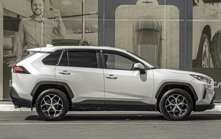 Toyota RAV4, 2020 год, 2 889 000 рублей, 5 фотография