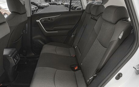 Toyota RAV4, 2020 год, 2 889 000 рублей, 9 фотография
