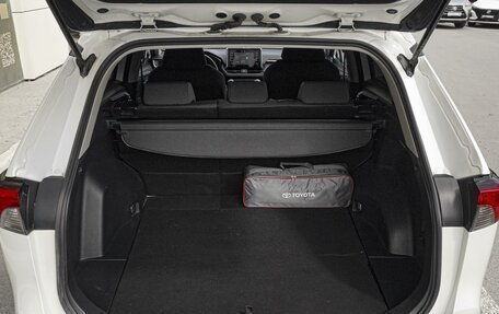 Toyota RAV4, 2020 год, 2 889 000 рублей, 17 фотография