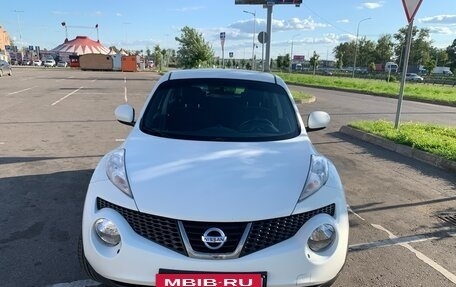 Nissan Juke II, 2012 год, 830 000 рублей, 2 фотография