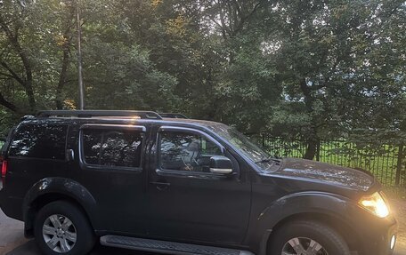 Nissan Pathfinder, 2012 год, 1 600 000 рублей, 1 фотография