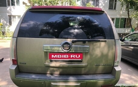 Cadillac Escalade III, 2008 год, 1 300 000 рублей, 8 фотография