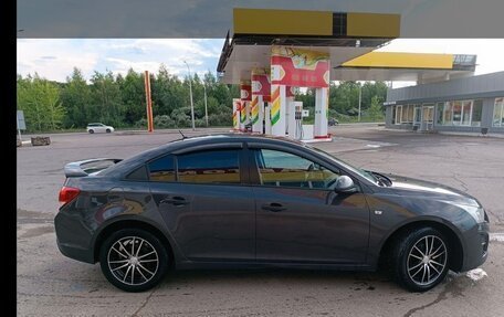 Chevrolet Cruze II, 2013 год, 690 000 рублей, 2 фотография