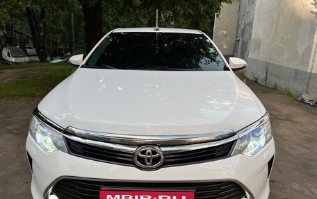 Toyota Camry, 2016 год, 2 050 000 рублей, 1 фотография