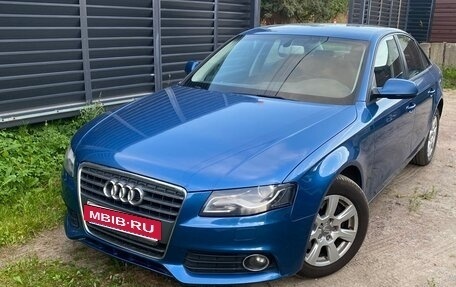 Audi A4, 2011 год, 1 150 000 рублей, 4 фотография