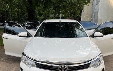 Toyota Camry, 2016 год, 2 050 000 рублей, 13 фотография
